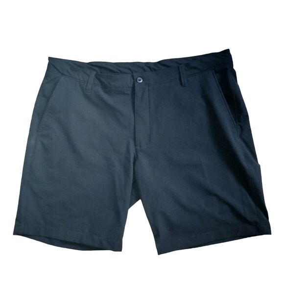 Under Armour Golf Black Flat front shorts size 42 - Picture 1 of 4